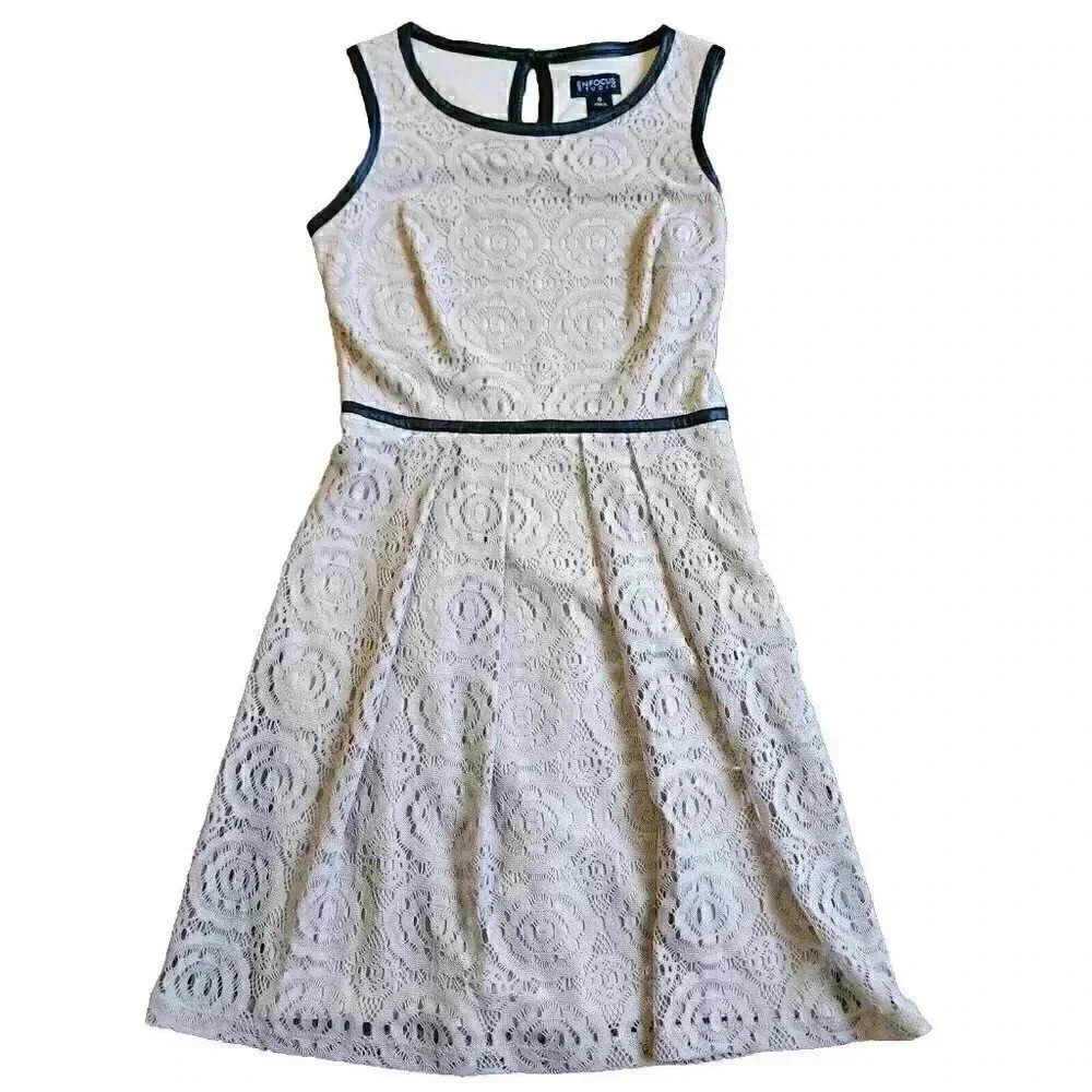 Enfocus Studio Lace Dress Womens Size 6 Sleeveless Scoop Neck Nude Work Wedding